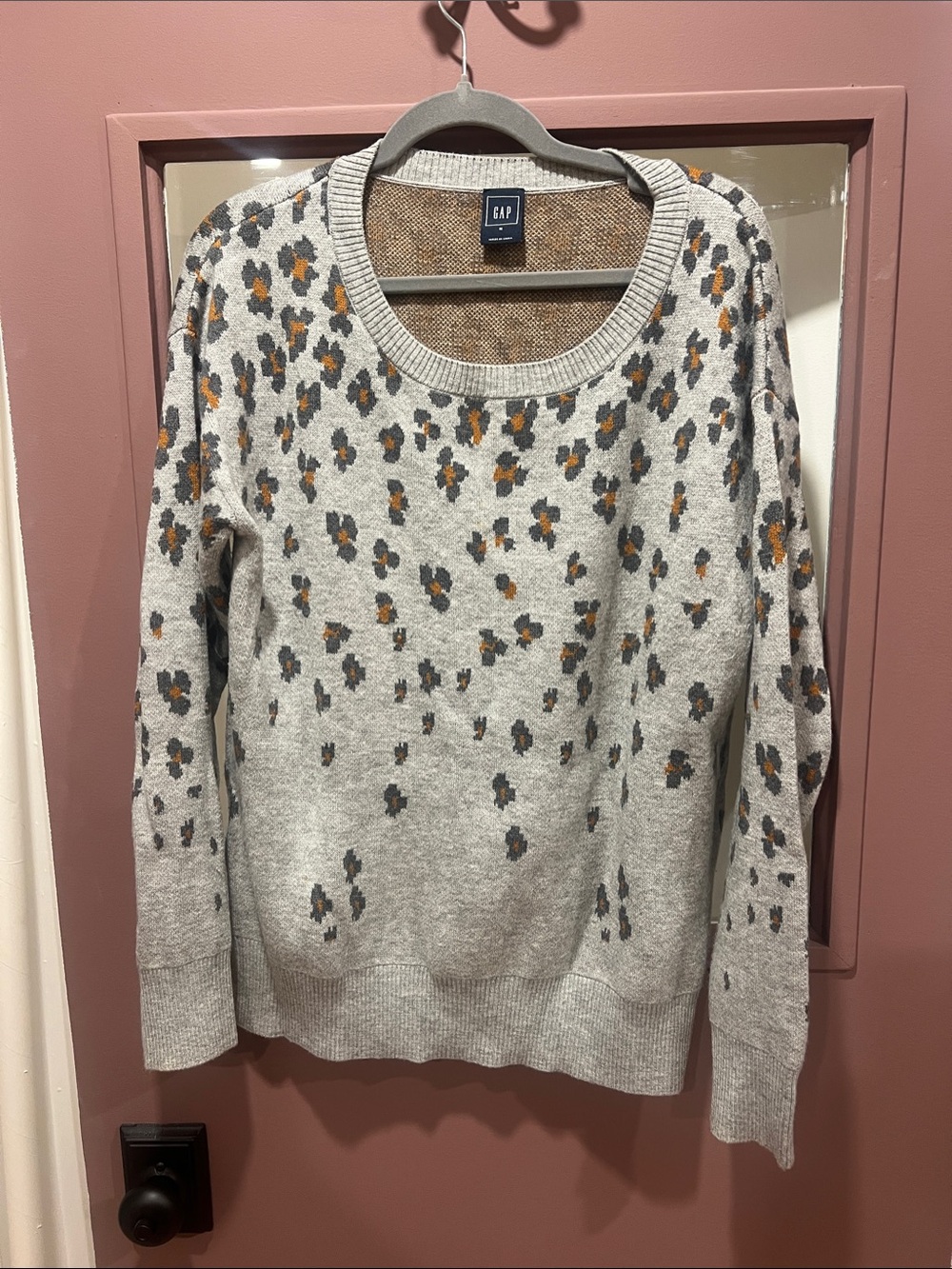GAP Cream Leopard-Print Scoop Neck Sweater with Charcoal & Camel Spots